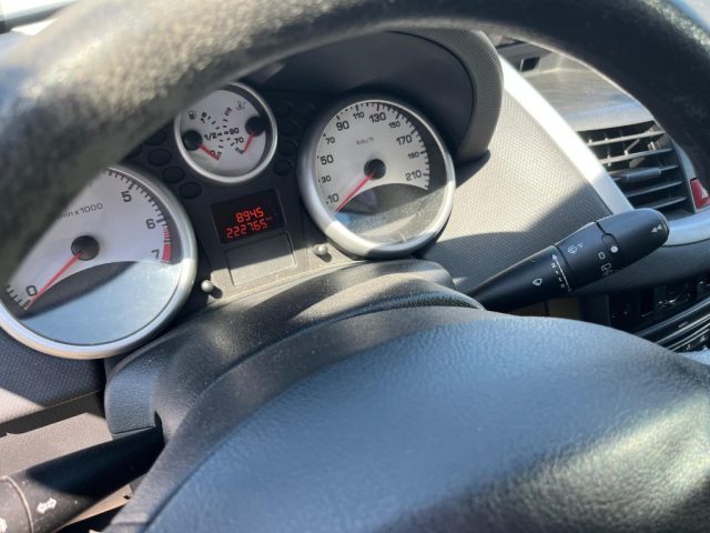 PEUGEOT 207 usata, con Airbag Passeggero