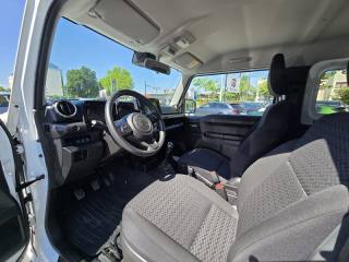 SUZUKI Jimny usata, con Autoradio