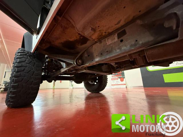 LAND ROVER Defender usata 22