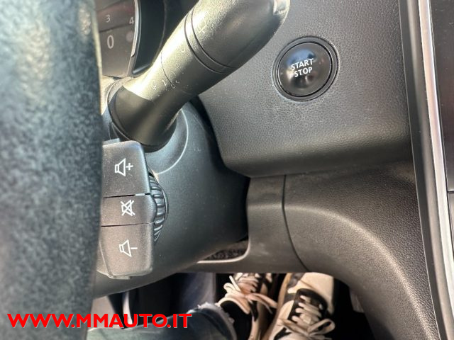 RENAULT Scenic usata, con Servosterzo