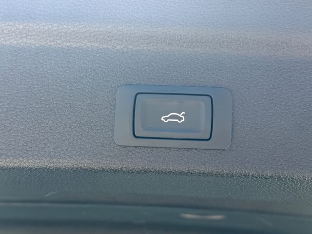 AUDI Q3 usata, con Riconoscimento dei segnali stradali