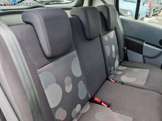 RENAULT Modus usata, con Isofix