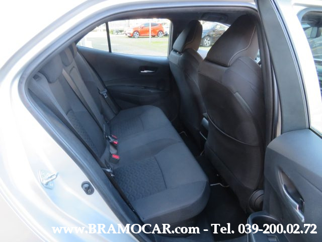 TOYOTA Corolla usata, con Volante multifunzione