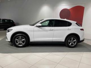 ALFA ROMEO Stelvio usata, con Cerchi in lega