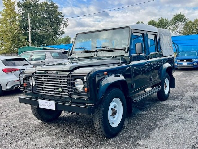 LAND ROVER Defender usata 1