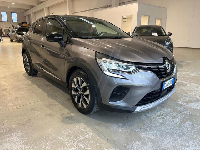 RENAULT Captur usata, con Alzacristalli elettrici