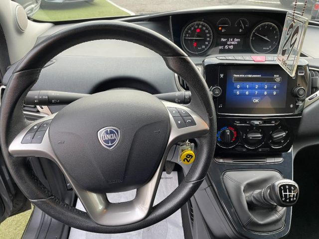 LANCIA Ypsilon usata, con Controllo trazione