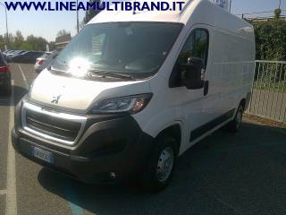 PEUGEOT Boxer usata, con ESP