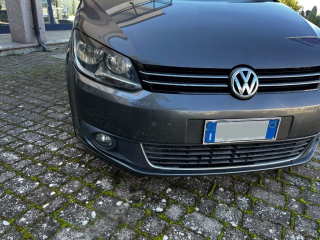 VOLKSWAGEN Touran usata 38