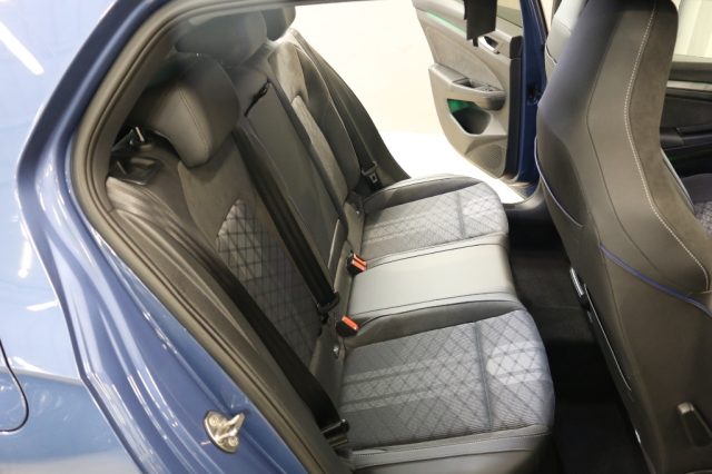 VOLKSWAGEN Golf usata, con ESP