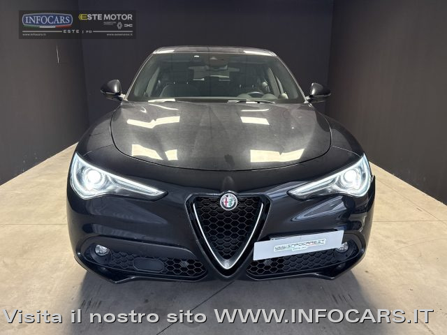 ALFA ROMEO Stelvio usata, con Volante in pelle