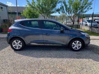 RENAULT Clio usata, con Autoradio