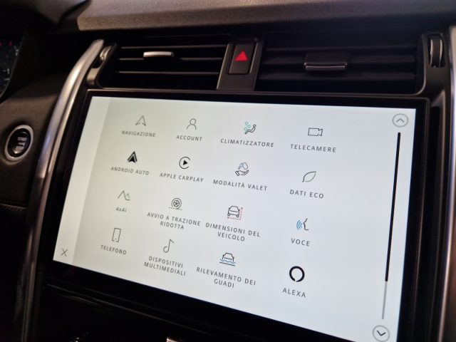 LAND ROVER Discovery usata, con USB