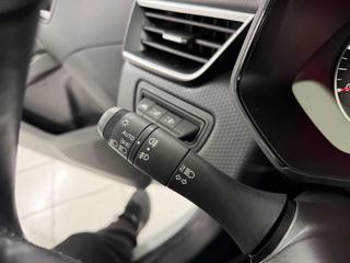 RENAULT Clio usata, con Sensori di parcheggio posteriori