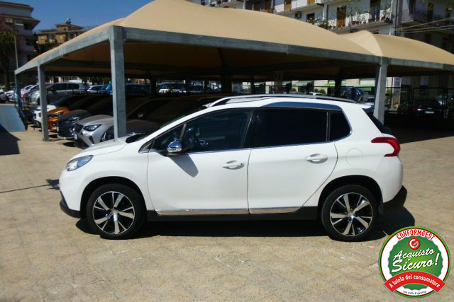 PEUGEOT 2008 usata, con Airbag Passeggero