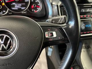 VOLKSWAGEN up! usata, con Volante in pelle