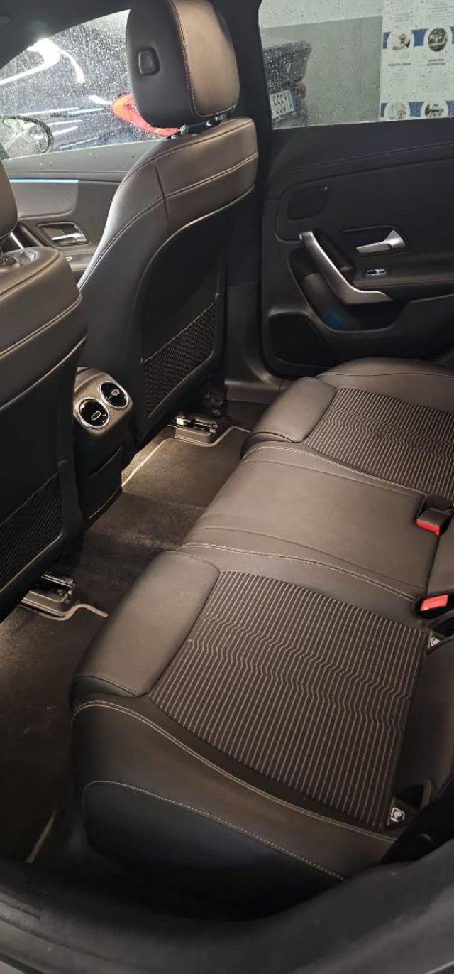 MERCEDES-BENZ CLA 180 usata, con Interni in pelle