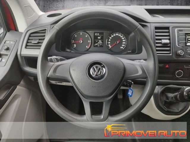 VOLKSWAGEN Caravelle usata, con Airbag