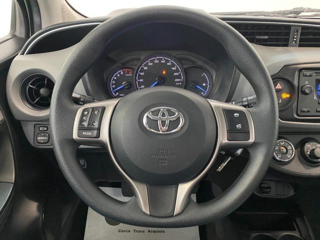 TOYOTA Yaris usata, con Climatizzatore