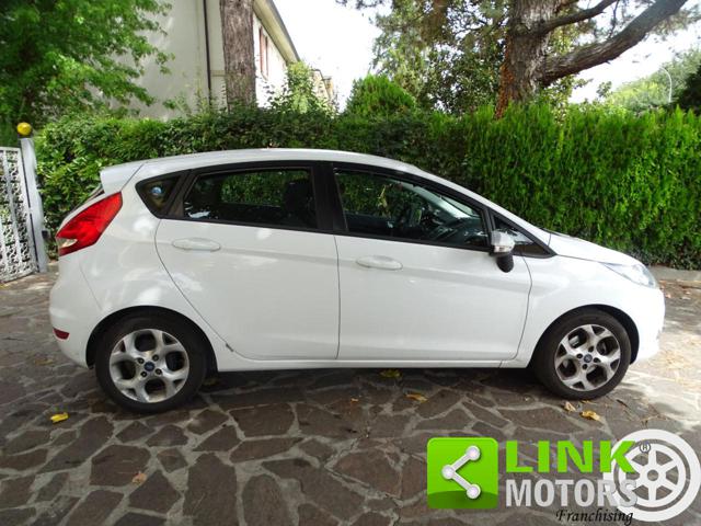 FORD Fiesta usata, con Pneumatici estivi