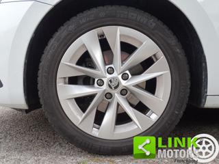 SKODA Octavia usata, con Volante multifunzione