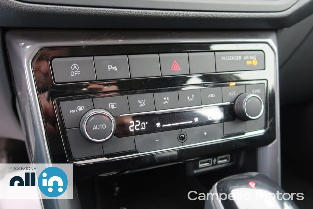 VOLKSWAGEN T-Cross usata 11