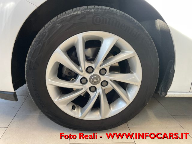OPEL Astra usata, con Vivavoce