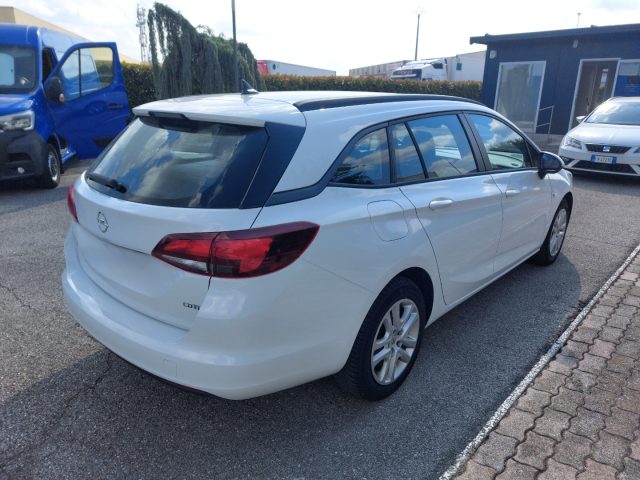 OPEL Astra usata, con Airbag laterali
