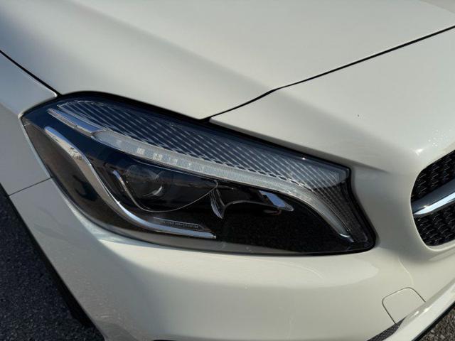 MERCEDES-BENZ A 180 usata, con Autoradio digitale