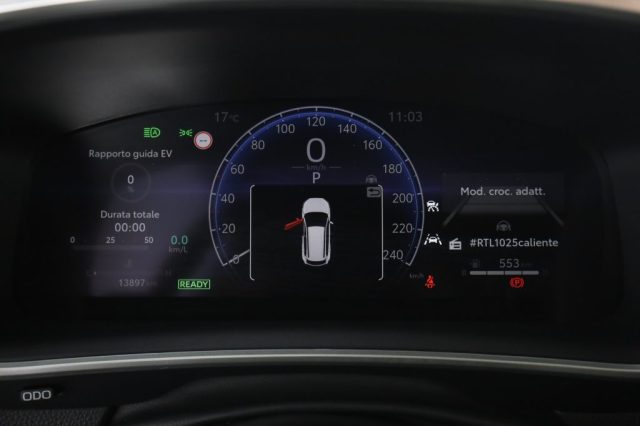 TOYOTA Corolla Cross usata 12