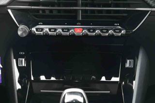 PEUGEOT 2008 usata, con Park Distance Control