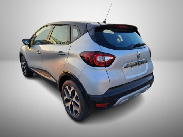 RENAULT Captur usata, con Boardcomputer