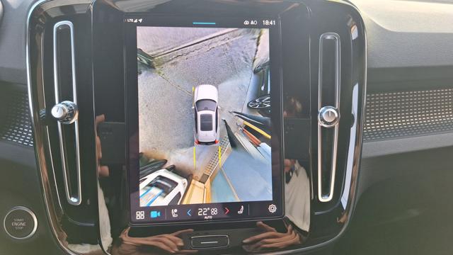 VOLVO XC40 usata, con Fari LED