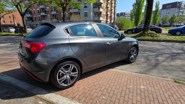 ALFA ROMEO Giulietta usata, con Chiusura centralizzata