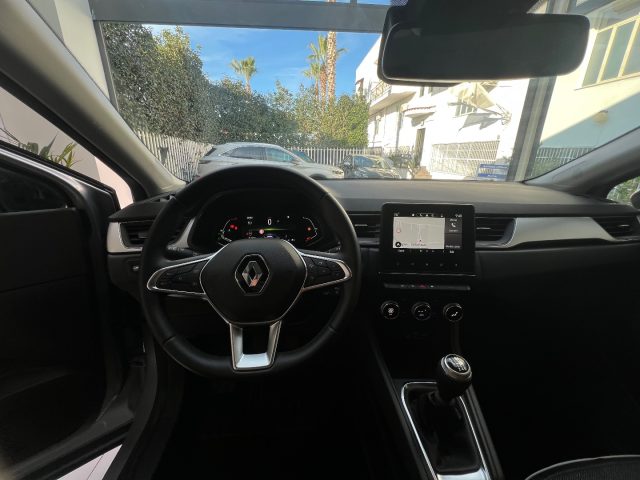 RENAULT Captur usata, con Touch screen