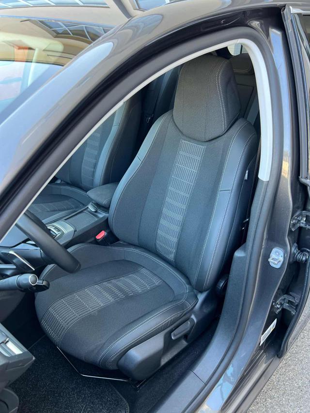 PEUGEOT 308 usata, con Cruise Control