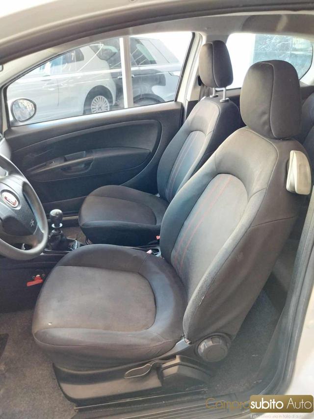 FIAT Grande Punto usata 11