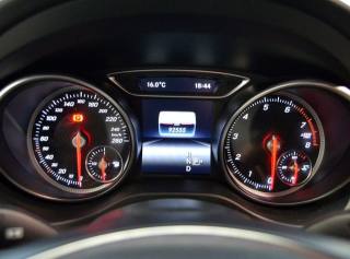 MERCEDES-BENZ CLA 180 usata, con Chiusura centralizzata