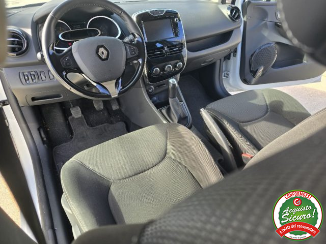 RENAULT Clio usata, con Climatizzatore
