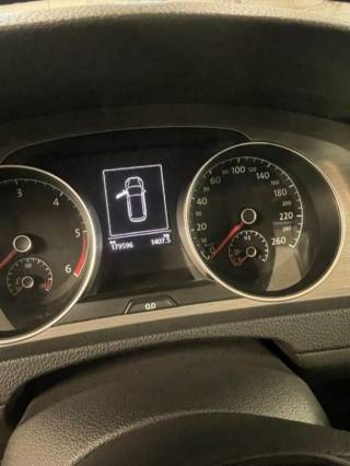 VOLKSWAGEN Golf Variant usata, con Controllo automatico clima