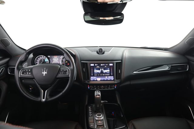 MASERATI Levante usata 3