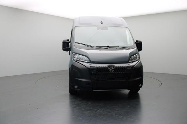 PEUGEOT Boxer usata, con ABS