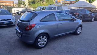 OPEL Corsa usata, con Airbag laterali