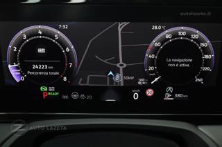 VOLKSWAGEN Passat usata, con Isofix