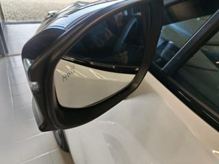 TOYOTA C-HR usata, con Sedili riscaldati