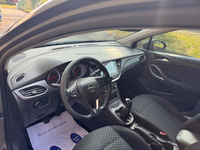 OPEL Astra usata, con Alzacristalli elettrici