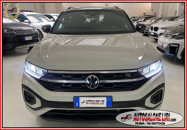 VOLKSWAGEN T-Roc usata, con Leve al volante