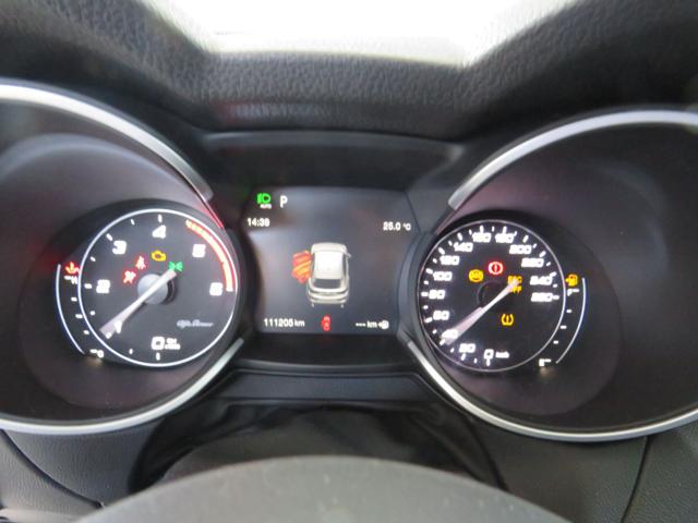 ALFA ROMEO Stelvio usata, con Controllo automatico clima