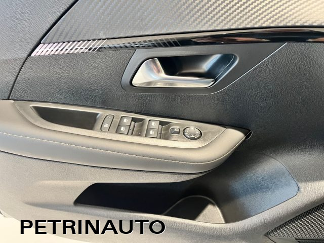 PEUGEOT 208 usata, con Bracciolo