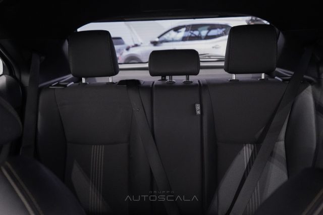 TOYOTA Yaris Cross usata, con Controllo elettronico della corsia